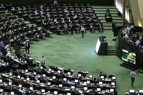 طرح جدید مجلس برای حل ناترازی سوخت/بنزین گران نمی‌شود