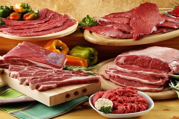 توقف ثبت سفارش گوشت قرمز/ کسری ۲۰هزار تنی بازار چطور تامین می‌شود؟