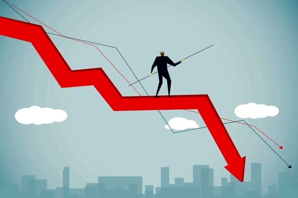 بازدهی منفی ۶.۳درصدی بورس/خروج سنگین پول حقیقی از بازار