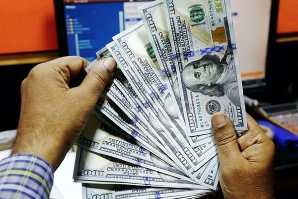 غارت ارزی سوم در راه است؟ / 5 خطر مهم فساد برآمده از افزایش معوقات ارزی 