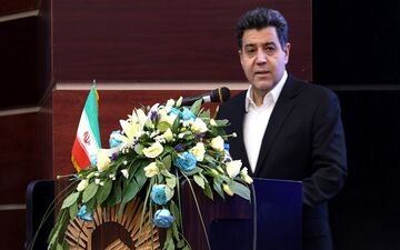 انتقاد سلاح‌ورزی از راهکار دولت برای مهار تورم /  فشار به تولیدکنندگان نیاورید، موتورهای ایجاد نقدینگی را خاموش کنید