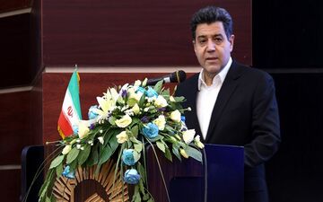 انتقاد سلاح‌ورزی از راهکار دولت برای مهار تورم /  فشار به تولیدکنندگان نیاورید، موتورهای ایجاد نقدینگی را خاموش کنید