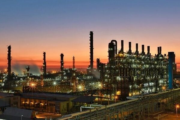 رکوردهای در پتروشیمی امیرکبیر در شش ماه