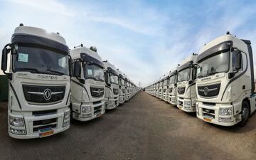 خودروهای معطل در گمرک چشم انتظار تامین ارز 