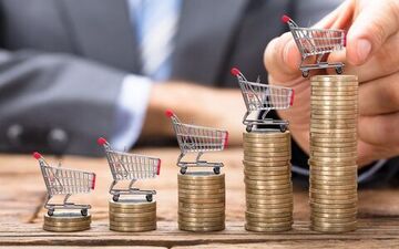 کنترل بازارها از دست دولت خارج شده / گوشت ۶۰۰ هزار تومانی توجیه ندارد