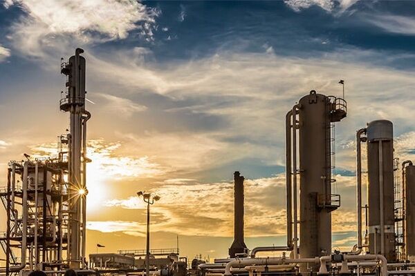 نرخ خوراک پتروشیمی‌ها تغییر می‌کند؟