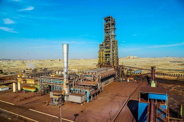 ظرفیت فولاد آلیاژی شرکت فولاد آلیاژی ایران یک میلیون و 300 هزار تن می شود