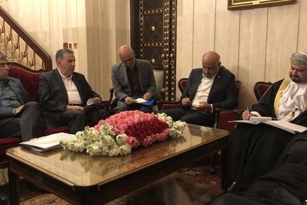 ایجاد صندوق سرمایه‌گذاری مشترک ایران و عمان 