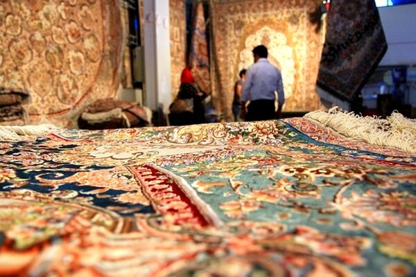 استفاده از ظرفیت شهرداری‌ها برای تقویت صنعت فرش؟