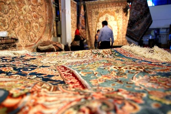 ناامیدی مطلق از جایگاه فرش دستباف ایرانی در بازارهای جهانی 