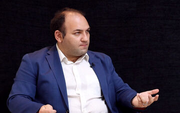 صدرایی، کارشناس بازار خودرو در گفت و گو با «اکونگار»: مطالبه قیمت‌گذاری خودرو از سوی صمت، خلاف وعده وزیر است