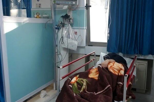 مسمومیت سریالی دانش آموزان به بروجرد رسید!