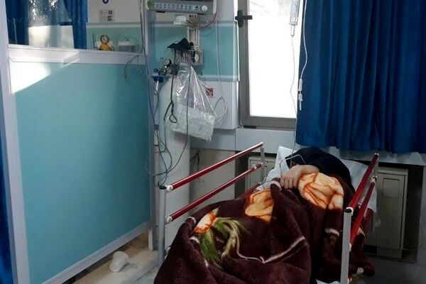 مسمومیت سریالی دانش آموزان به بروجرد رسید!