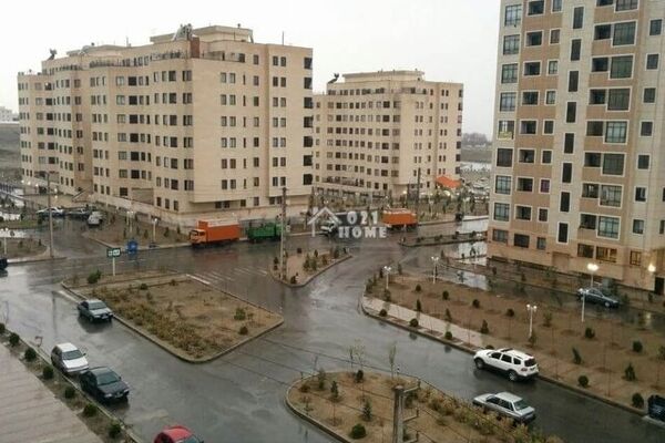 انتقاد از ساخت ۱۰ هزار واحد مسکونی استیجاری/نیاز مسکن میلیونی است 