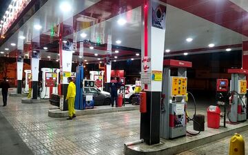 ورود دستگاه‌های نظارتی به فروش اجباری مکمل در پمپ بنزین‌ها