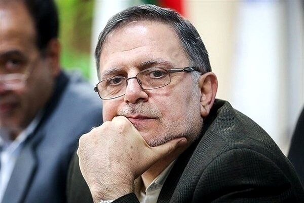 استعفای رئیس کل بانک مرکزی چه تاثیری بر قیمت دلار می‌گذارد؟ 