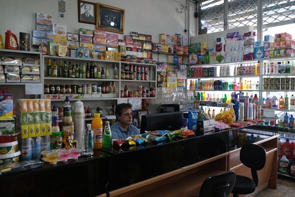 دلایل موفقیت خرده‌فروشان / ادامه اعتماد خانوار به فروشگاه‌های سنتی