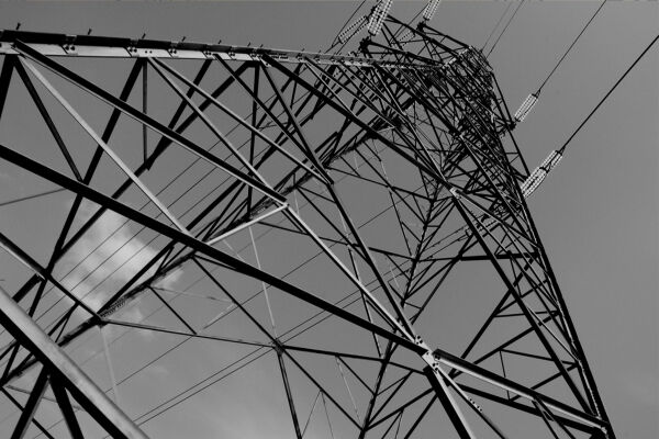 نسخه‌پیچی وزارت نیرو و صمت برای تامین برق صنایع در تابستان+ جزییات