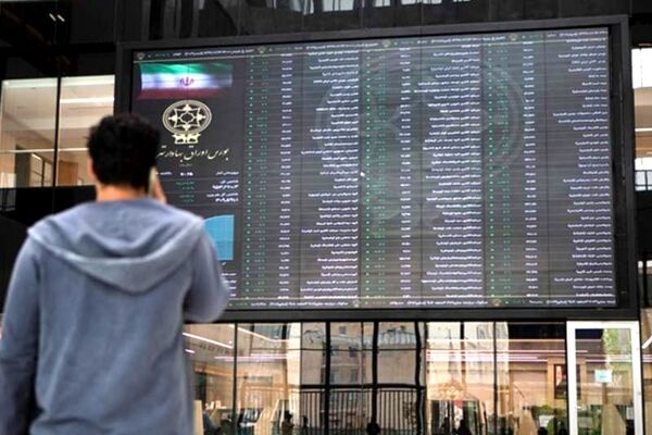 بررسی جریان پول حقیقی در بازار سهام + ومبلت صدرنشین شد