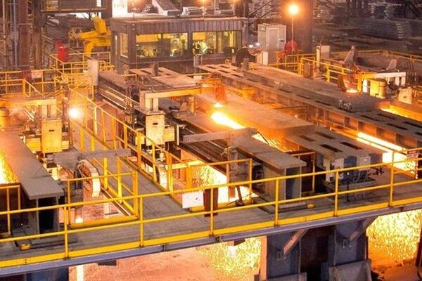 خسارت ۱۰ تا ۱۲ میلیارد دلاری فولادسازان با وضع عوارض صادراتی