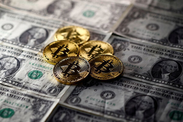 توقف بیت‌کوین در کف قیمت یک ماهه