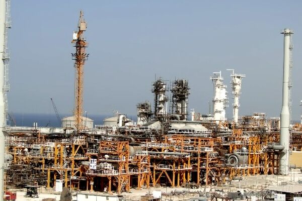 پتروشیمی ابن سینای اندیمشک بهره برداری می شود