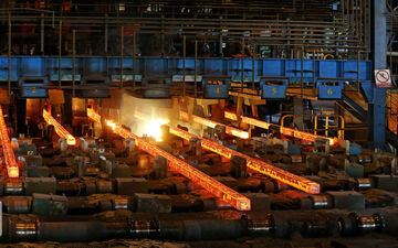 افزایش ظرفیت تولید صنایع فولادی و پتروشیمی