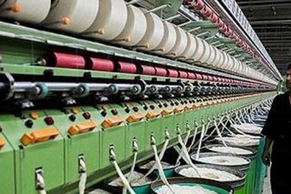 درخواست اصلاح قیمت‌گذاری صنعت منسوجات و پوشاک