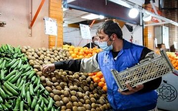 تورم سنگین میوه و تره‌بار/افزایش افسارگسیخته قیمت گوجه‌فرنگی