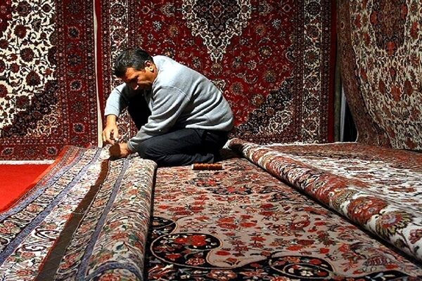 وضعیت قرمز صنعت فرش/مهاجرت نیروی کار به بافندگان رسید