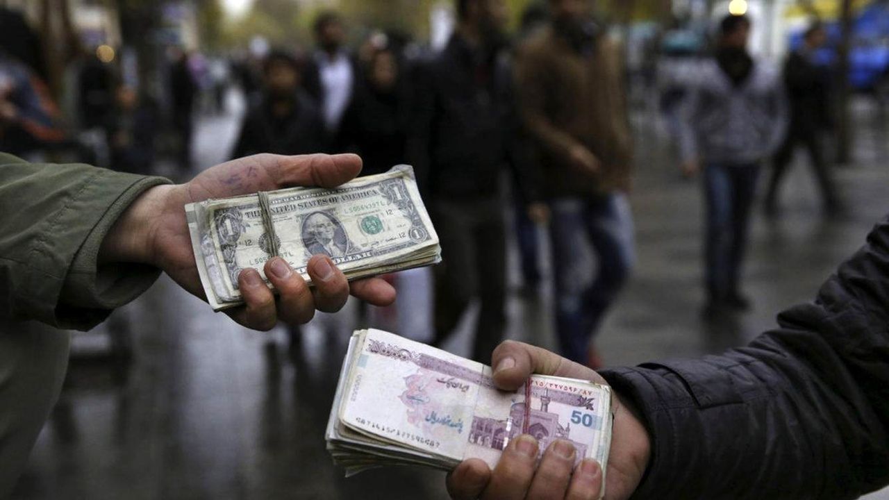 دلار در آستانه بازگشت به کانال ۱۶۵هزار