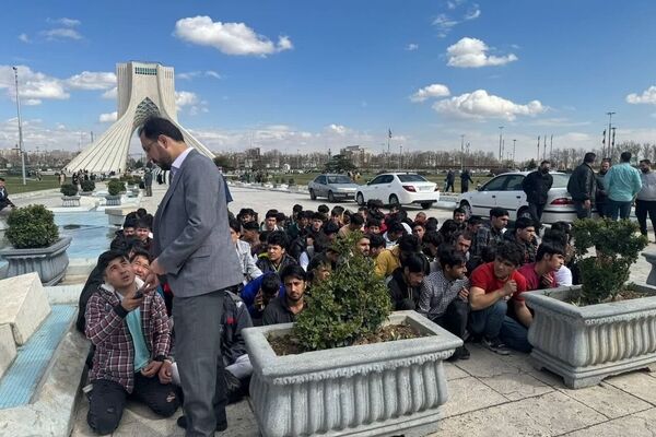 ادامه جمع آوری اتباع غیرمجاز به صورت شبانه روزی