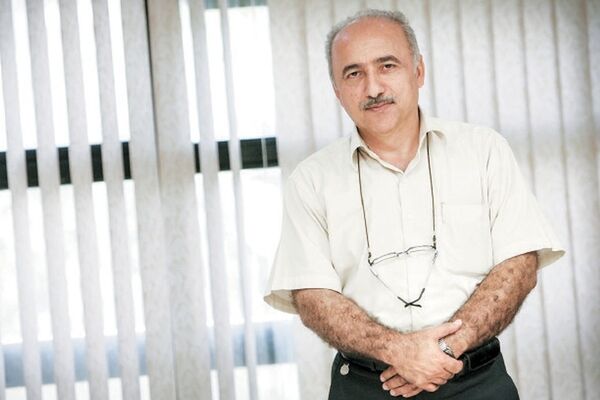 افقه: شوک «طوفان الاقصی» به فرزین /  شرط ماندگاری او دچار چالش می‌شود؟