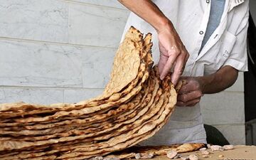 علت عرضه نان ۲۵هزار تومانی چیست؟