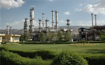 درآمد صادرات پالایش نفت شیراز افزایش ۲۰۷ درصدی داشته است