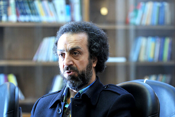 اخراج از سیاست؛خروج از اقتصاد