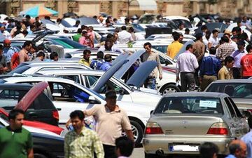 آرامش نسبی در بازار خودرو/ ریزش ۲۵ درصدی قیمت‌ها 