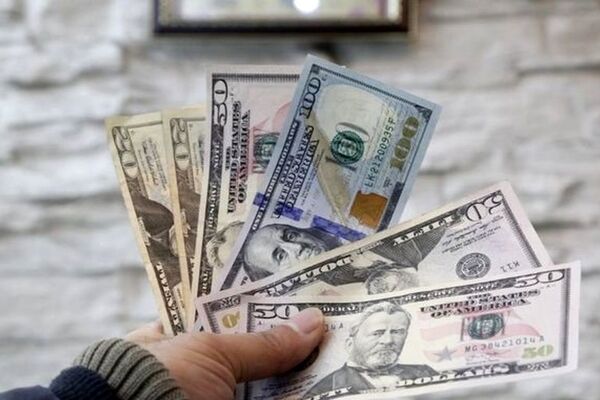 قیمت دلار بالا میرود؟ / پیش بینی قیمت دلار امروز