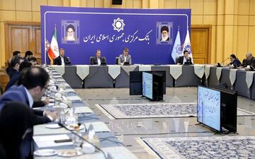 بزودی، اجرای ریال برون مرزی با روسیه / وعده «گشایش بازار ارز» رئیس کل بانک مرکزی