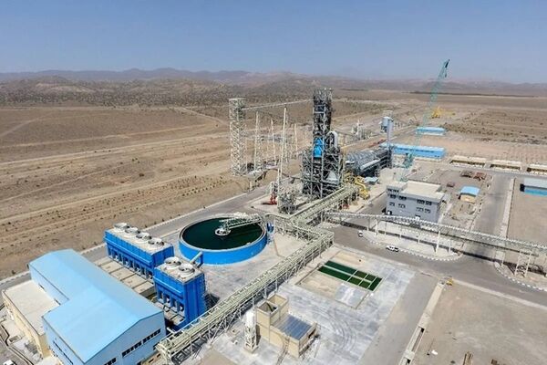 راه‌اندازی فاز دوم کارخانه فولاد بافت مصداق«جهش تولید با مشارکت مردم» است 