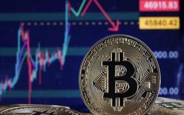 پیشتازی بیت‌کوین در بازار ارزهای دیجیتال/ادامه بازدهی منفی دوج‌کوین