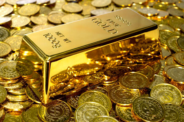 عقبگرد قیمت طلای جهانی/کاهش جذابیت نگهداری طلای بدون بازده