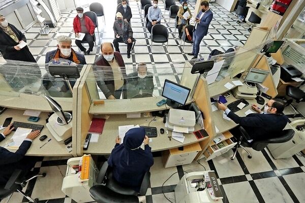 نیاز به قوانین سختگیرانه برای انضباط نهادهای مالی/ بانک‌های ورشکسته کناره‌گیری کنند
