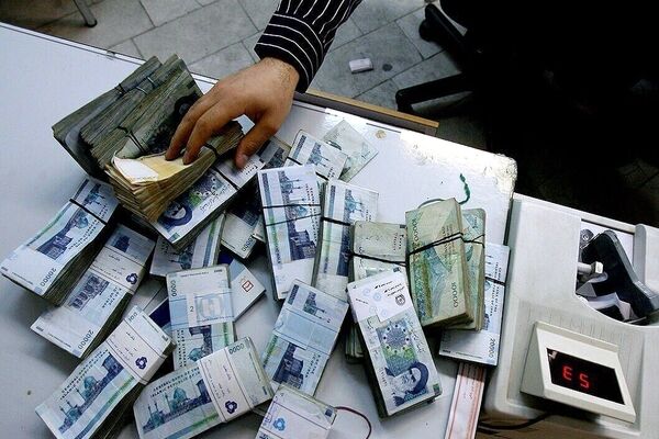 آخرین وضعیت افزایش ۴۵ درصدی حقوق کارمندان در سال ۱۴۰۴+جزئیات 