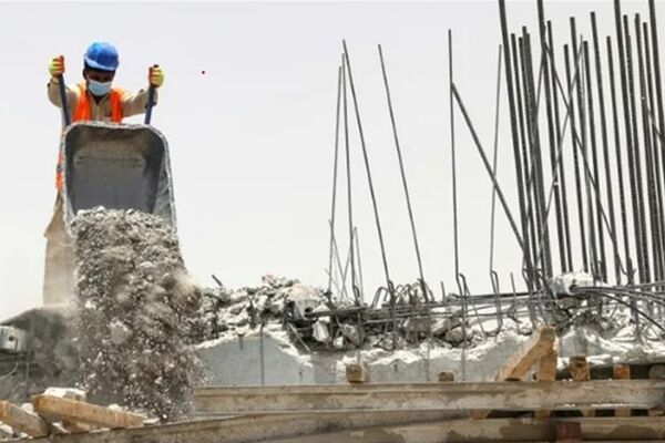 تشدید چالش‌های کارگران ساختمانی/ برنامه تامین اجتماعی برای پساجنگ چیست؟