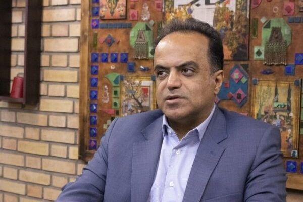 لزوم افزایش نقش اصناف در تصمیم‌گیری‌های کلان 