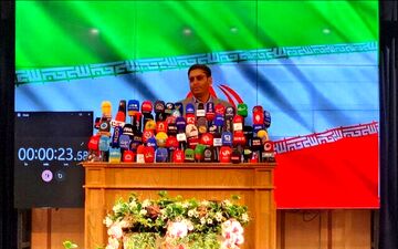 علی آذری: رئیس‌جمهور باید علم توانمندسازی و اعتمادسازی برای ارتباط میان مسائل کشور را داشته باشد
