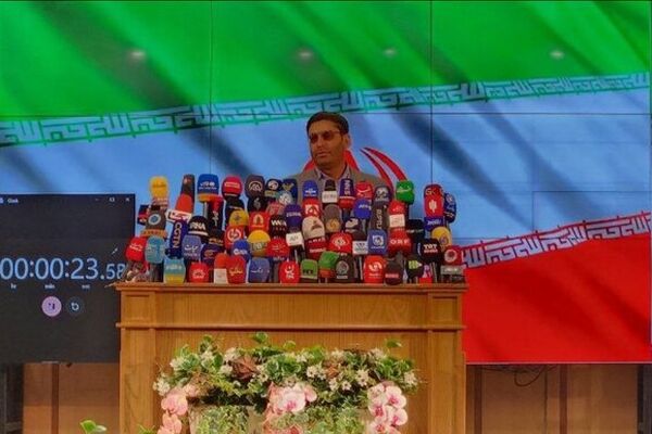 علی آذری: رئیس‌جمهور باید علم توانمندسازی و اعتمادسازی برای ارتباط میان مسائل کشور را داشته باشد