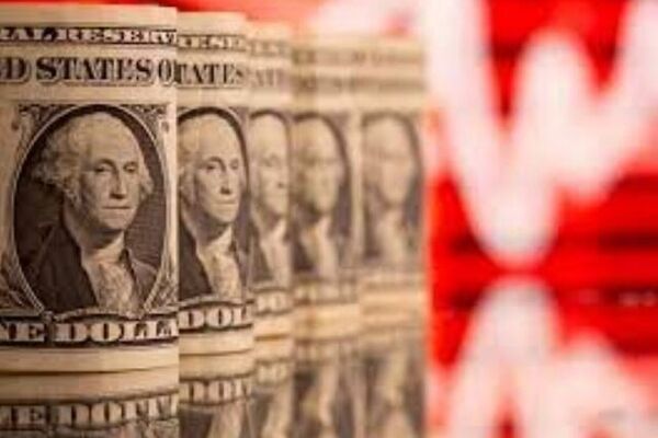 پیش‌بینی ها از روند کاهشی دلار