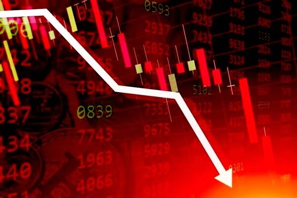 آقای رئیسی، وعده‌هایت یادت هست؟/ انتقاد شدید فعالان بازار از نزول شدید بورس+ توییت